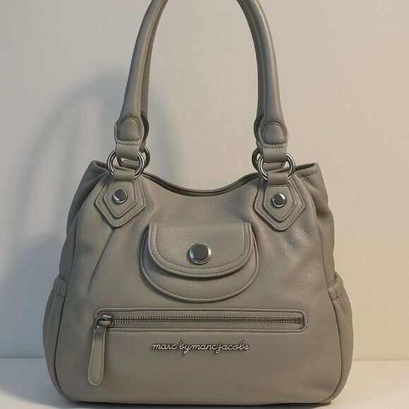 Marc by Marc Jacobs Elegant Gray Leather hobo Handbag hobo shoulder bag - Picture 2 of 12
